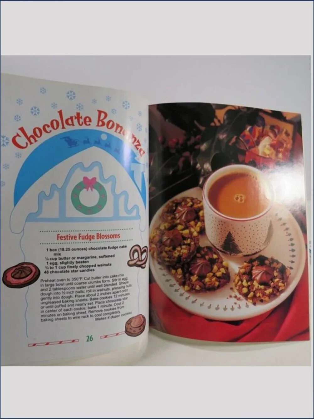 Santa's Favorite Cookies Cookbook Paperback 64pgs